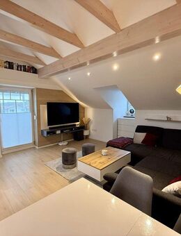 Charmante 2-Zimmer Wohnung in gepflegtem Mehrfamilienhaus - Trostberg