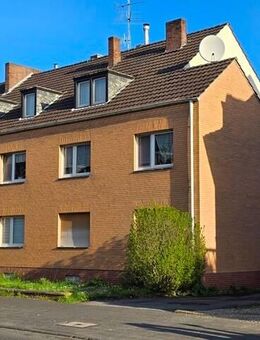 6-Parteien-Haus mit 6 Garagen in Mönchengladbach-Bettrath - Mönchengladbach