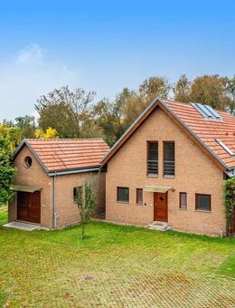 *** Architektonisches Juwel *** - lichtdurchflutetes Haus mit Atrium und großem Garten - Blankenfelde-Mahlow