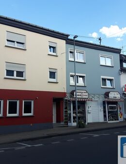 Attraktives und renditestarkes Wohn- und Geschäftshaus im Herzen von Puderbach! - Puderbach