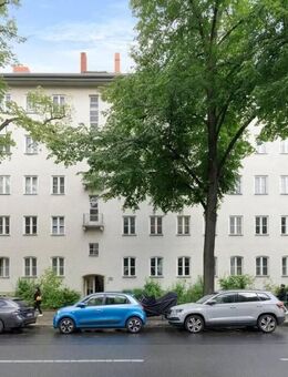 Vermietete Eigentumswohnung auf Erbpachtgrundstück in Berlin-Friedenau - Berlin
