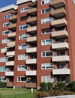 Tolle Balkonwohnung sucht neuen Vermieter - Lübeck
