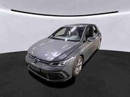 VW Golf, 1.5 R-Line Golf eTSI OPF R-Line, Jahr 2024 - Freiburg (Breisgau)