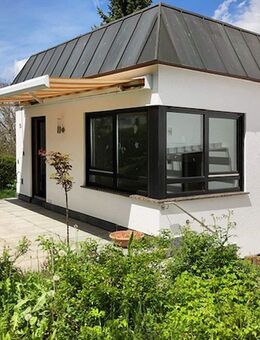 Attraktives Mehrfamilienhaus mit Kamin, Garten und flexiblem Nutzungskonzept - Leinfelden-Echterdingen