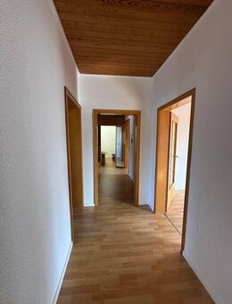 Großzügige 3–4-Zimmer-Wohnung mit 108 m² – ideal für Paare oder Familien - Iserlohn