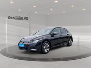 VW Golf, 2.0 TDI VIII Move, Jahr 2023 - Hofgeismar