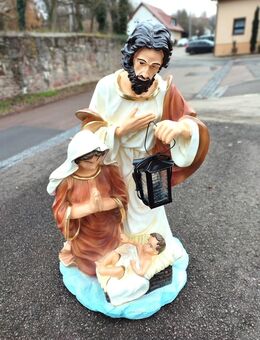 Maria, Josef und Jesuskind = 1 Figur mit elektrischer Lampe Dekofigur Gartendeko - Hergisdorf