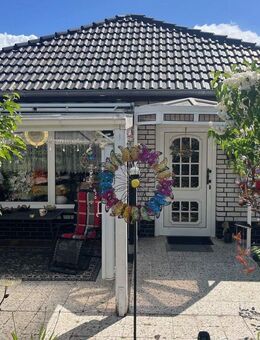 Schönes ebenerdiges Einfamilienhaus in Warnownähe mit Garage, Schuppen und Garten in Bützow - Bützow