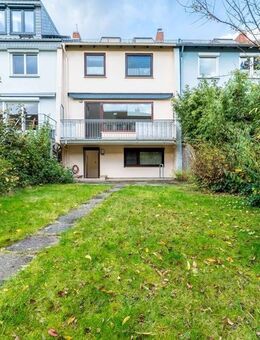 Großes Reihenmittelhaus mit Garage - Bremen