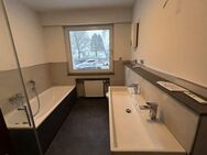 Großzügige Eigentumswohnung mit 3-4 Zimmern, Einbauküche und Balkon! - Mülheim (Ruhr)