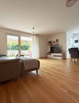 Familien-Zuhause in Bestform. Herrlich viel Platz in 4 Zimmern auf 118 m². Plus Terrasse und Garage. - Rottweil