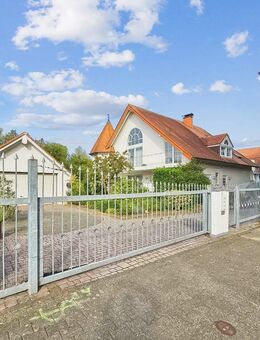 Charmante 3-Zimmer-Wohnung mit Terrasse und Gartennutzung in ruhiger Sackgasse von Übach-Palenberg - Übach-Palenberg
