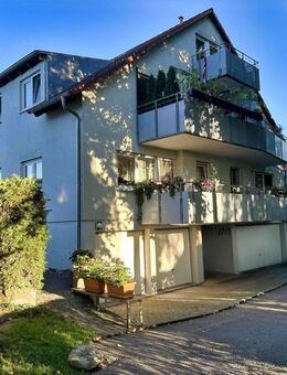 Neuwertige, zentral gelegene Wohnung in Herrenberg. Schnell in der Altstadt und zur S-Bahn. - Herrenberg
