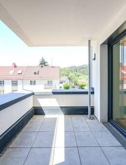 *ERSTBEZUG* Familienwohnung mit Balkon, Terrasse & moderner Einbauküche - großzügig & komfortabel - Schwäbisch Gmünd
