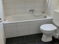 Sanierte 1 Zimmerwohnung mit Balkon und Tageslichtbad - Frankfurt (Main)