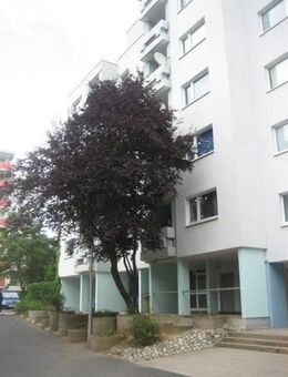 Neue Wohnung, neues Glück! Praktische 3-Zi.-Wohnung mit Balkon sucht Sie! - Würzburg