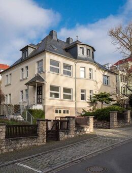 Stilvolle 4-Raum-Wohnung im Kernbergviertel - Jena