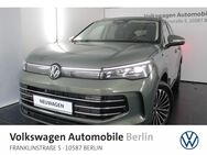 VW Tiguan, 1.5 l Elegance eHybrid, Jahr 2022 - Berlin