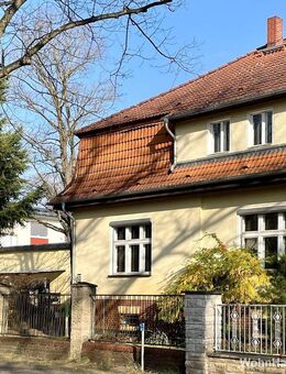 Der Weihnachtsmann ist schon da. Stadthaus mit großem Garten. - Eichwalde