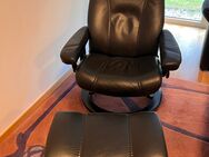 2 Stressless Sessel mit Hocker - Dinslaken Zentrum