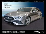 Mercedes A 200, AMG Line ° Ambient, Jahr 2022 - Rheinbach