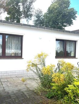 Verstecktes Potenzial auf dem Land - großzügiges Anwesen in Teuchern mit Charme! - Teuchern