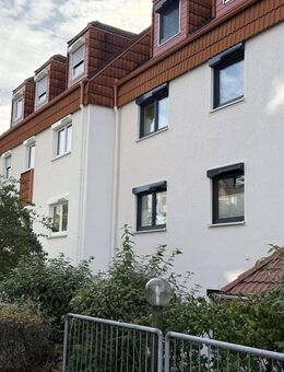 Hell und freundlich - Ihre 3-Zimmer Dachgeschosswohnung im Rosenpark - Hattersheim - Hattersheim (Main)