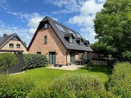Hochwertiges Endhausteil (FeWo) in sonniger Südwestlage auf großem Grundstück - Sylt