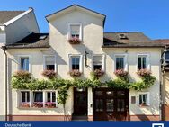 Historische Weinstube mit Wohnung und Hinterhaus mit idyllischem Garten im Rheingau - Eltville (Rhein)