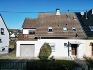 Doppelhaushälfte mit Potenzial in begehrter Lage von Gummersbach - Gummersbach