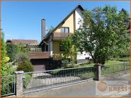 2-Familienwohnhaus mit großem Garten, Terrasse und Balkon in einem Wohngebiet von Steinau Stadt. - Steinau (Straße, Brüder-Grimm-Stadt)
