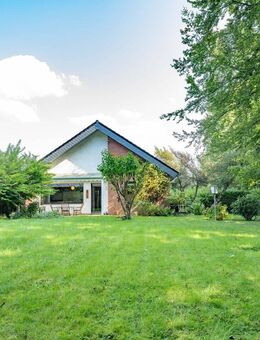 Wohnen im Grünen - Einfamilienhaus mit Charakter auf traumhaftem Filetgrundstück in Kerpen-Mödrath - Kerpen (Kolpingstadt)
