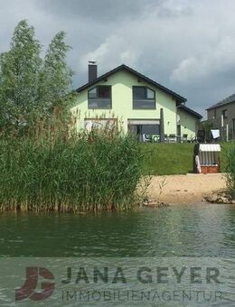 EXKLUSIVES EINFAMILIENHAUS / STRANDHAUS auf GRUNDSTÜCK am SEE * LÖBNITZ * WOHNEN, WO ANDERE URLAUB MACHEN :-) - Löbnitz (Sachsen)