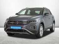 VW T-Roc, 1.5 TSI Style, Jahr 2024 - München