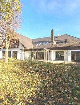 Großzügige 4 Zimmer Wohnung mit Einbauküche, Wintergarten, Terrassse, Garten und Garage in ruhiger Wohnlage in Baldingen - Nördlingen