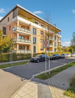 Barrierefrei und bezugsfrei - Moderne 2-Zimmer-Eigentumswohnung mit Balkon in Potsdam-Babelsberg - Potsdam