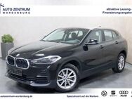 BMW X2, sDrive18 Advantage, Jahr 2021 - Wardenburg