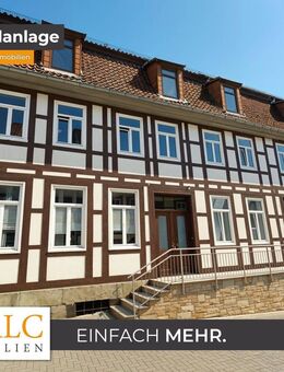 Jede Wohnung ein UNIKAT! Modernisiertes MFH mit 10 WE + außergewöhnlicher LOFT-Wohnung, 2 Garagen - Alfeld (Leine)
