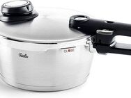 Fissler Schnellkochtopf Vitavit® premium Schnellkochtopf, Edelstahl 18/10 (3-tlg), Verriegelungsanzeige, Einstellbares Abdampfen, Einstellbare Kochstufen