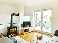 Helle und topausgestattete möblierte 3- Zimmer- Maisonettewohnung mit großer Dachterrasse, Kamin und Stellplatz - Stralsund