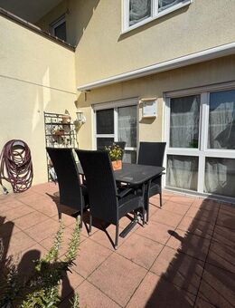 Ihr Traum vom Wohnen: Stilvolle Maisonette mit zwei Sonnenterrassen in Kuppenheim - Kuppenheim