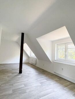 Modern sanierte 4-Raum-Wohnung in schöner Ortslage von Schlettau!! - Schlettau