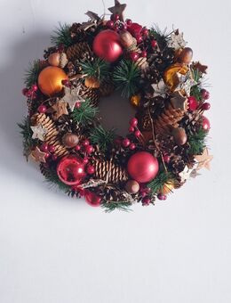 Weihnachtskranz, Lichterkranz, reich geschmückt, LED - Beleuchtung, OVP - in Schachtel - Nürnberg