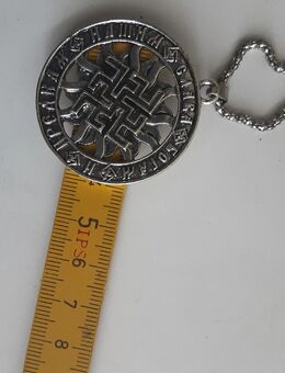 Ich verkaufe diese Kette - Köln