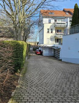 Singlewohnung - gemütlich und individuell, nahezu barrierefrei - Hartmannsdorf (Sachsen)