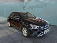 Mercedes GLA 180, Ambientebeleuchtung, Jahr 2019 - München