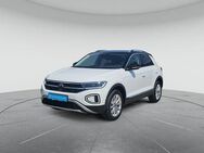 VW T-Roc Style 1.5 TSI DSG, NAVI/AHK/2xPDC/CLIMATRONIC/SHZ - Darmstadt