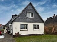 Zweifamilienhaus mit Potenzial - Reinfeld (Holstein)