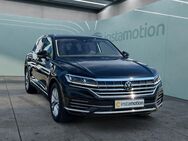 VW Touareg, 3.0 TDI Atmosphere, Jahr 2023 - München