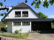 Freistehendes Einfamilienhaus mit Garage in reizvoller Dorflage der Gemeinde Nümbrecht - Nümbrecht